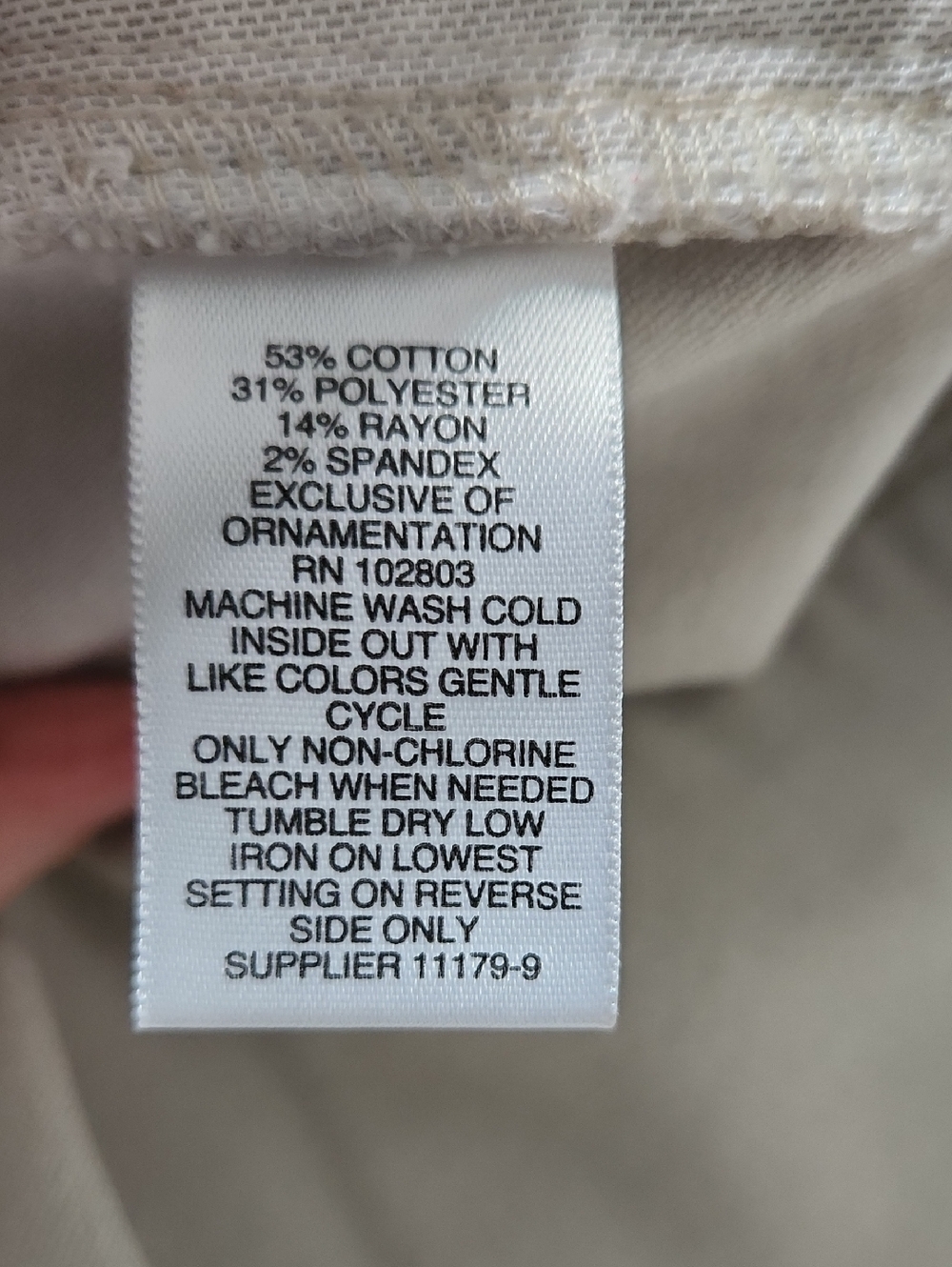 Liz Claiborne Pull On Stretch Shorts Size 12 - Picture 8 of 8